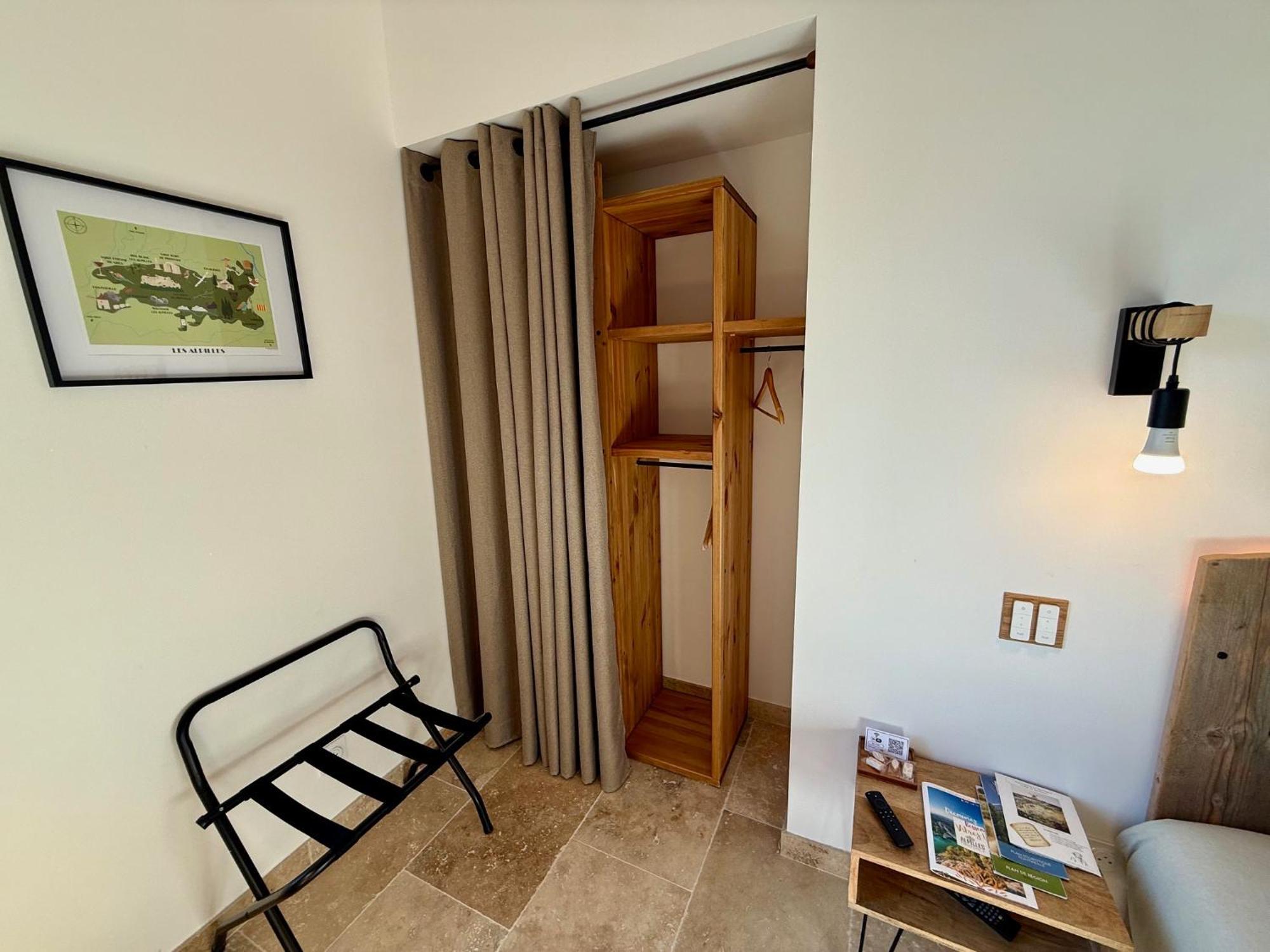 Mas Campau Bed & Breakfast Фонвией Стая снимка