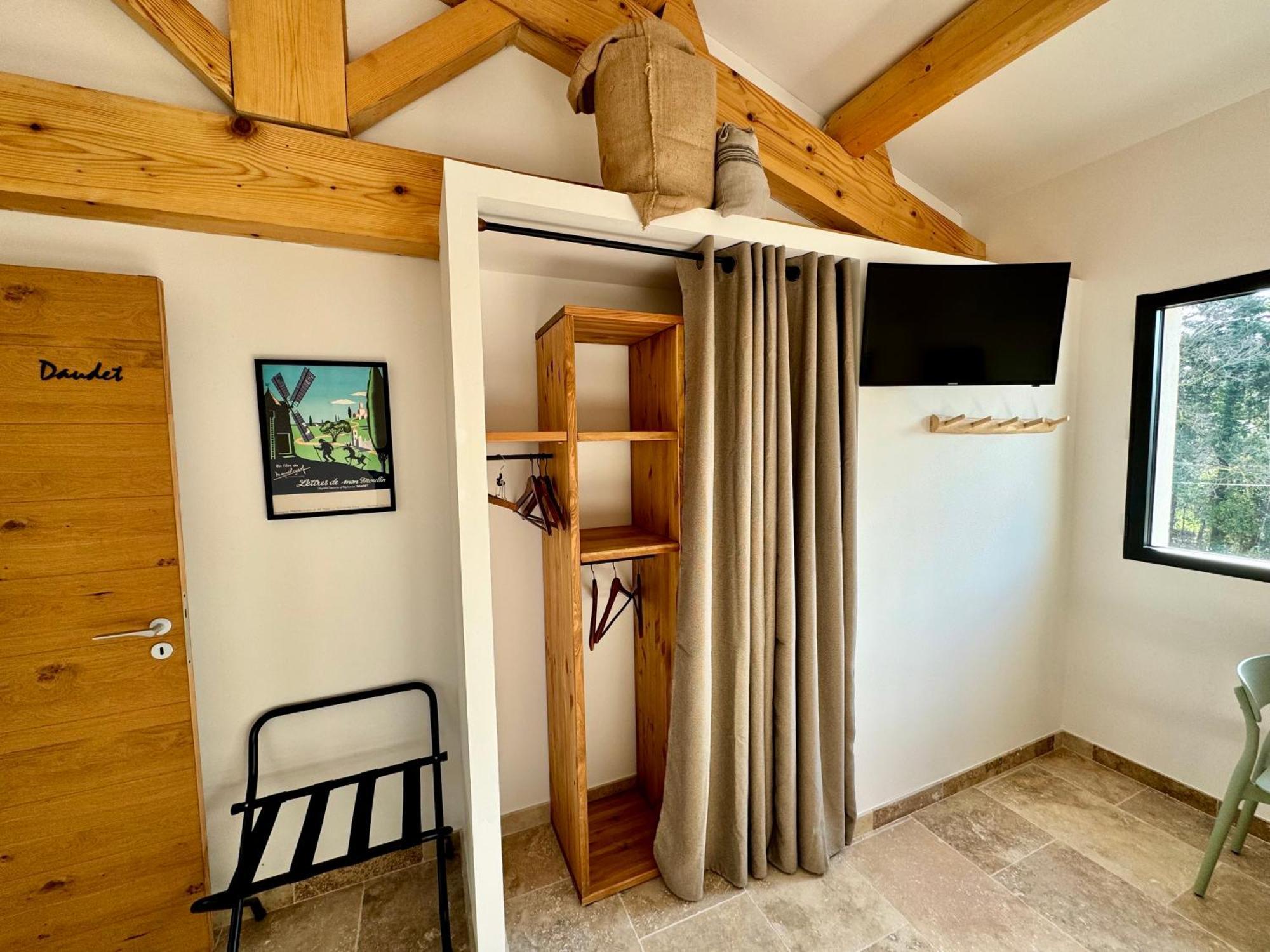 Mas Campau Bed & Breakfast Фонвией Екстериор снимка